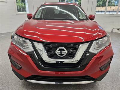 2017 Nissan Rogue SV   - Photo 2 - Spring City, PA 19475