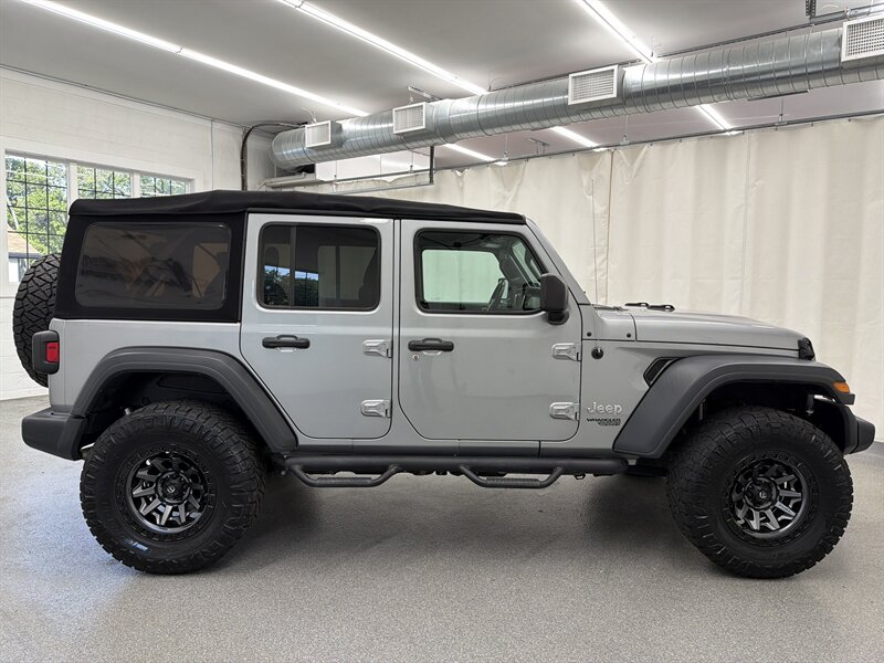2018 Jeep Wrangler Sport S 4