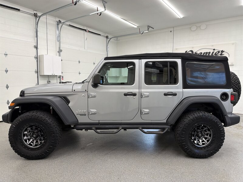 2018 Jeep Wrangler Sport S 8