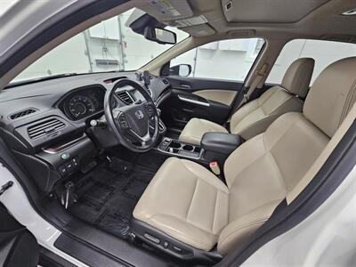 2015 Honda CR-V Touring   - Photo 10 - Spring City, PA 19475
