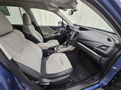 2019 Subaru Forester Premium   - Photo 12 - Spring City, PA 19475