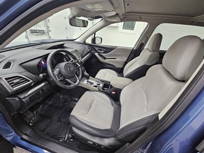 2019 Subaru Forester Premium   - Photo 9 - Spring City, PA 19475