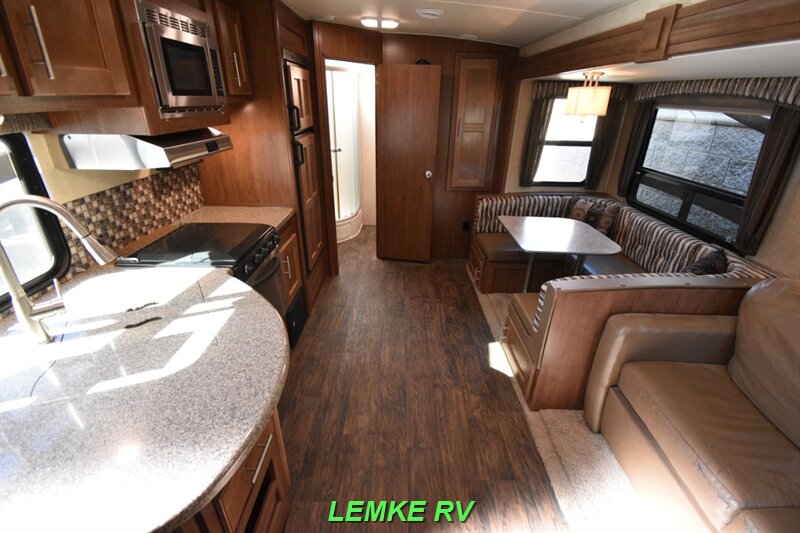 2015 Forest River Wildcat Maxx 26FBS   - Photo 2 - Rocklin, CA 95677