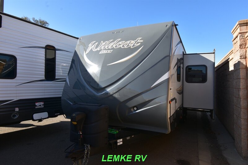 2015 Forest River Wildcat Maxx 26FBS   - Photo 6 - Rocklin, CA 95677