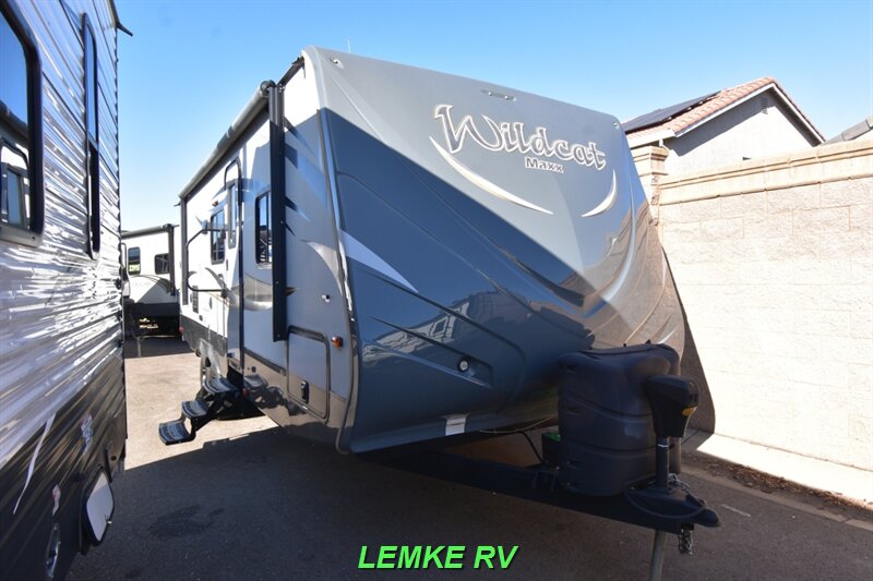 2015 Forest River Wildcat Maxx 26FBS   - Photo 1 - Rocklin, CA 95677