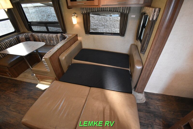 2015 Forest River Wildcat Maxx 26FBS   - Photo 23 - Rocklin, CA 95677