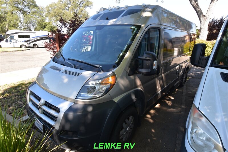 2017 Roadtrek Simplicity   - Photo 7 - Rocklin, CA 95677