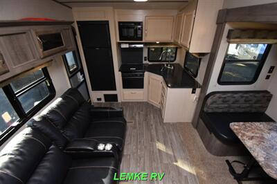 2019 Winnebago Minnie Plus 25RKS  