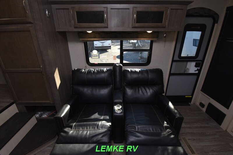 2019 Winnebago Minnie Plus 25RKS   - Photo 24 - Rocklin, CA 95677