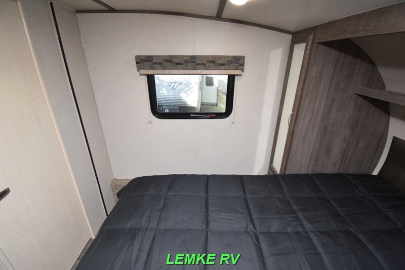 2019 Winnebago Minnie Plus 25RKS   - Photo 19 - Rocklin, CA 95677