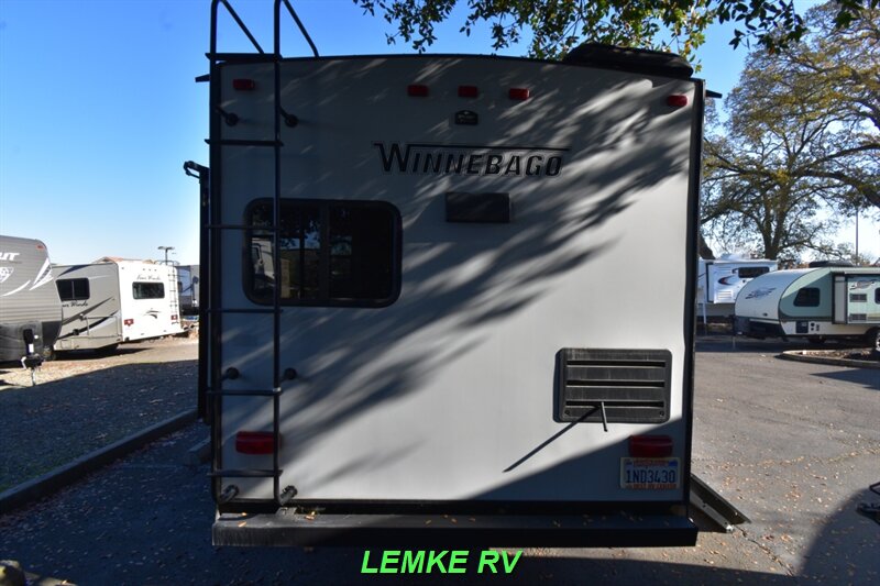 2019 Winnebago Minnie Plus 25RKS   - Photo 8 - Rocklin, CA 95677