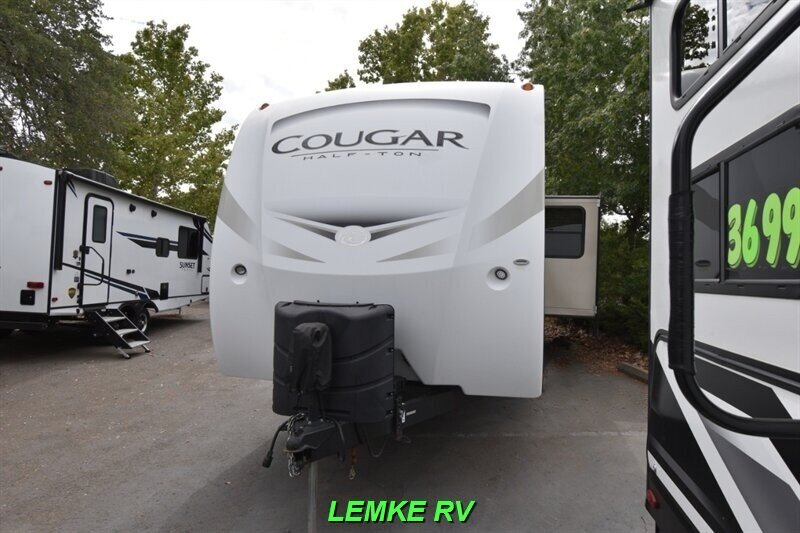 2019 Keystone Cougar Half-Ton 27RESWE   - Photo 6 - Rocklin, CA 95677