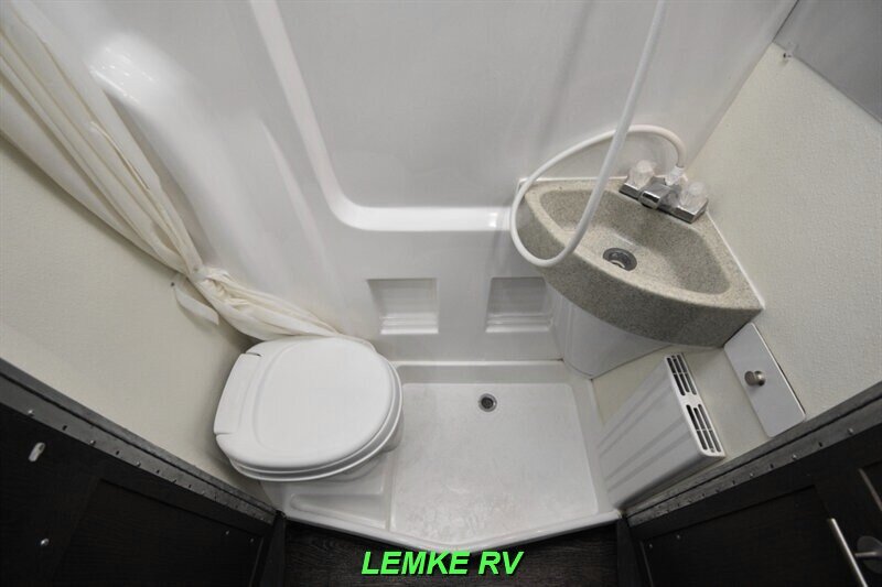 2015 Roadtrek CS Adventurous   - Photo 20 - Rocklin, CA 95677