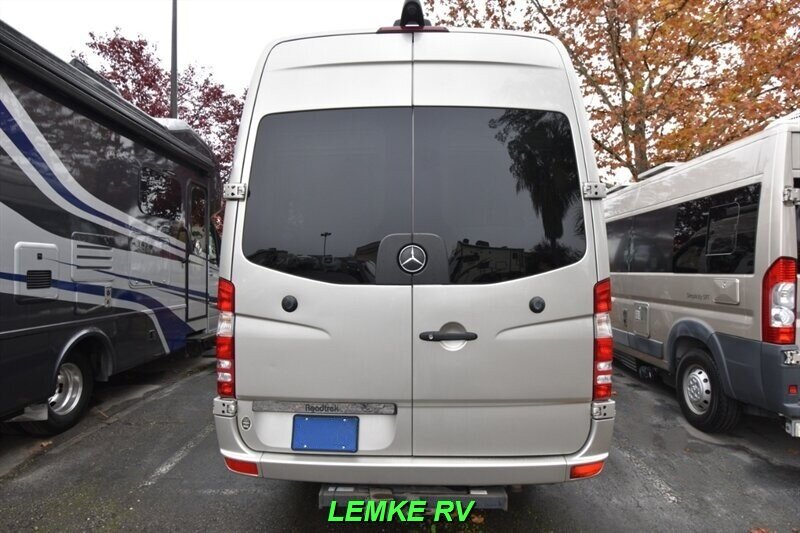 2015 Roadtrek CS Adventurous   - Photo 7 - Rocklin, CA 95677