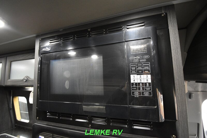 2015 Roadtrek CS Adventurous   - Photo 24 - Rocklin, CA 95677