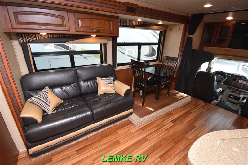 2015 Jayco Greyhawk 31FK   - Photo 9 - Rocklin, CA 95677