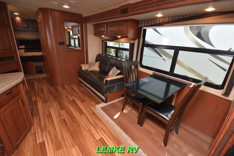 2015 Jayco Greyhawk 31FK   - Photo 12 - Rocklin, CA 95677