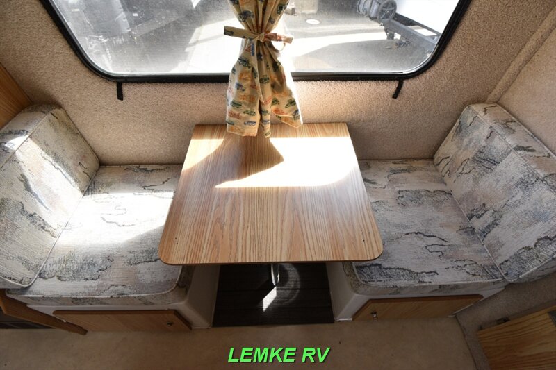 2007 Casita Spirit Deluxe   - Photo 17 - Rocklin, CA 95677