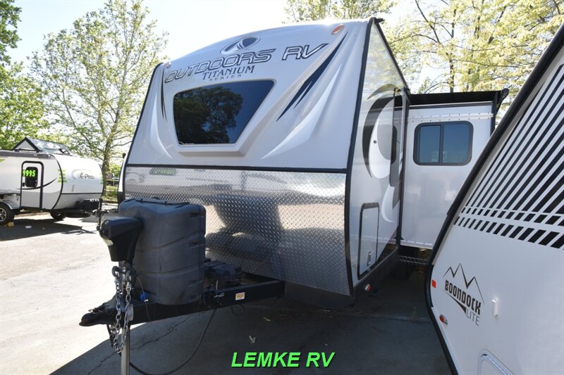 2021 Outdoors RV Titanium 21KVS   - Photo 6 - Rocklin, CA 95677