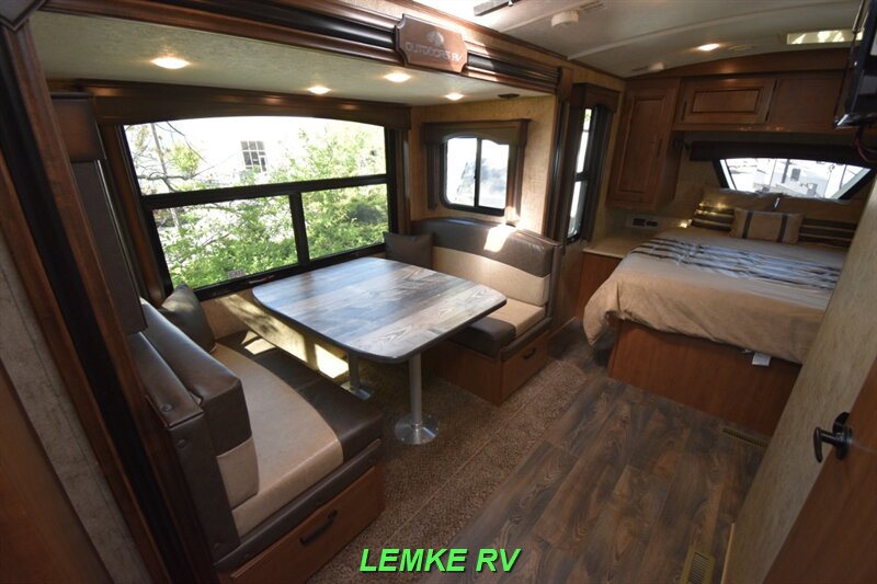 2021 Outdoors RV Titanium 21KVS   - Photo 16 - Rocklin, CA 95677