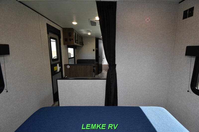 2025 Jayco Jay Flight SLX 260BHW   - Photo 19 - Rocklin, CA 95677