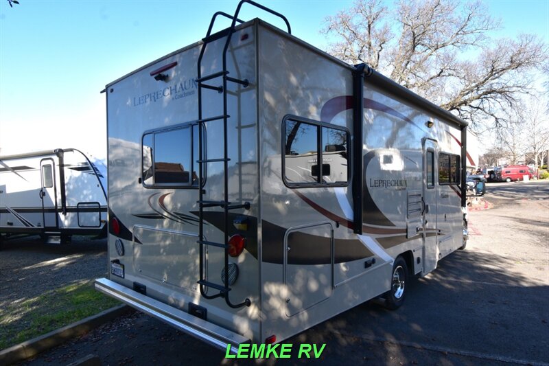 2019 Coachmen Leprechaun 260QB   - Photo 8 - Rocklin, CA 95677