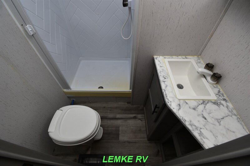 2022 Dutchmen Coleman Lantern 280RKWE   - Photo 15 - Rocklin, CA 95677