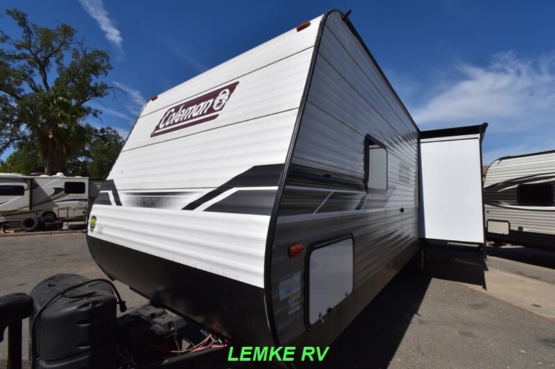 2022 Dutchmen Coleman Lantern 280RKWE   - Photo 6 - Rocklin, CA 95677