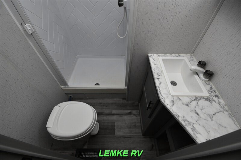 2022 Dutchmen Coleman Lantern 286RK   - Photo 20 - Rocklin, CA 95677