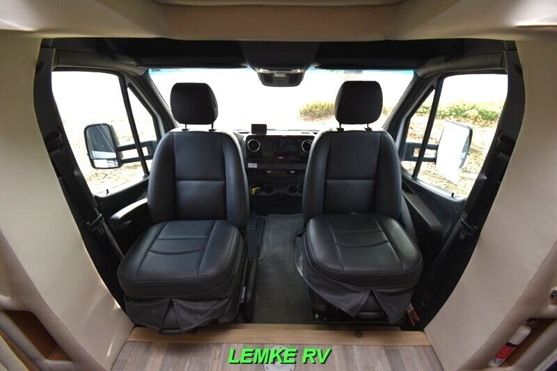 2020 Tiffin Wayfarer 25 QW   - Photo 23 - Rocklin, CA 95677
