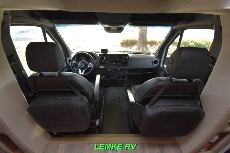 2020 Tiffin Wayfarer 25 QW   - Photo 24 - Rocklin, CA 95677