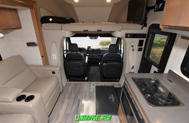 2020 Tiffin Wayfarer 25 QW   - Photo 5 - Rocklin, CA 95677