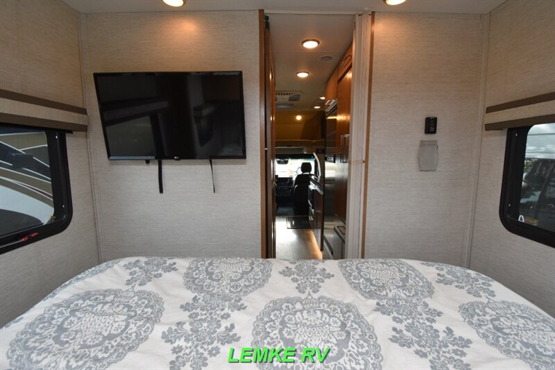 2020 Tiffin Wayfarer 25 QW   - Photo 19 - Rocklin, CA 95677