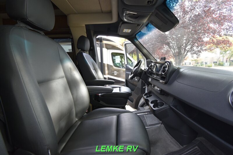2020 Tiffin Wayfarer 25 QW   - Photo 27 - Rocklin, CA 95677