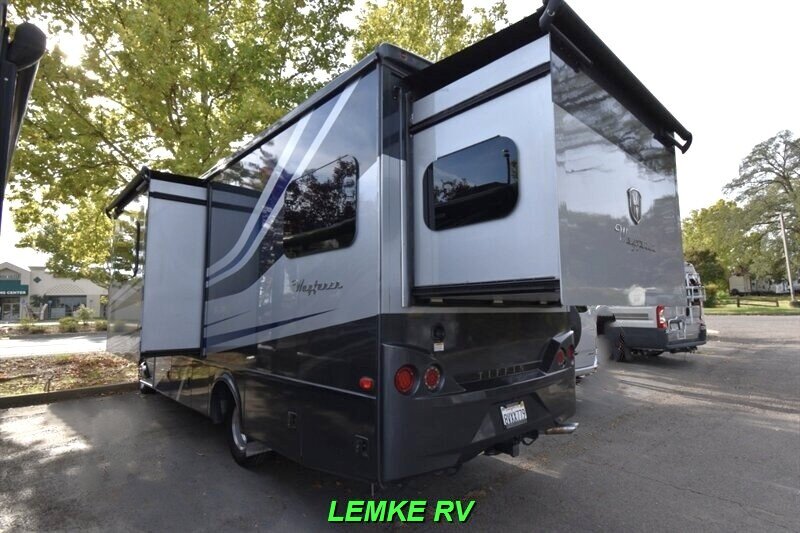 2020 Tiffin Wayfarer 25 QW   - Photo 7 - Rocklin, CA 95677