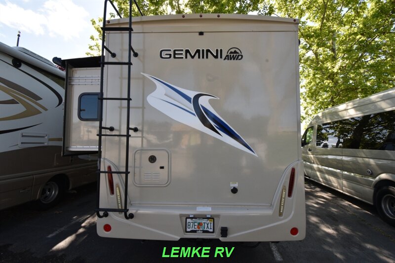 2022 Thor Gemini 23TW   - Photo 8 - Rocklin, CA 95677