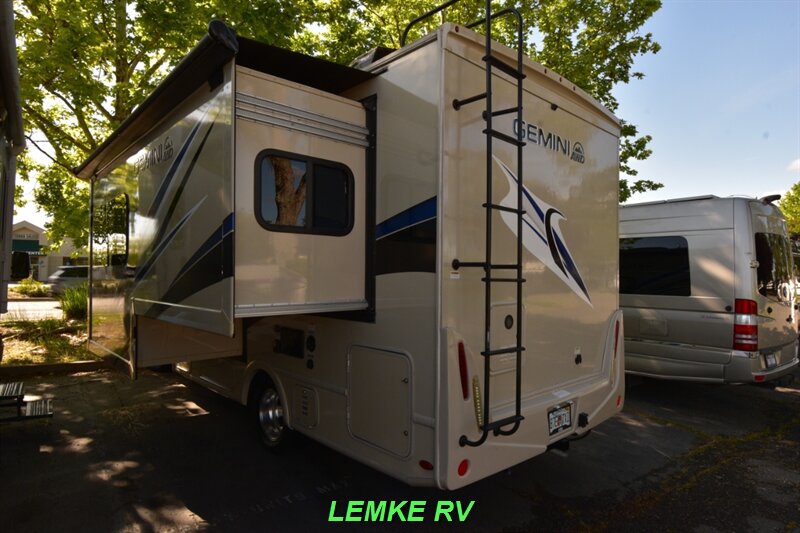 2022 Thor Gemini 23TW   - Photo 7 - Rocklin, CA 95677