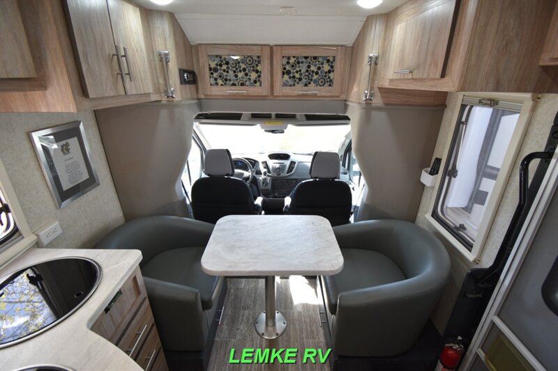 2016 Forest River Sunseeker TS 2390   - Photo 5 - Rocklin, CA 95677