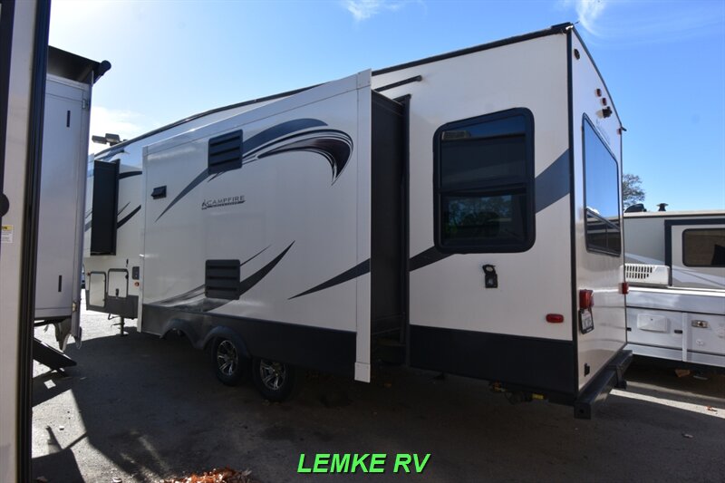 2019 Keystone Sprinter Campfire 29FWRL   - Photo 7 - Rocklin, CA 95677