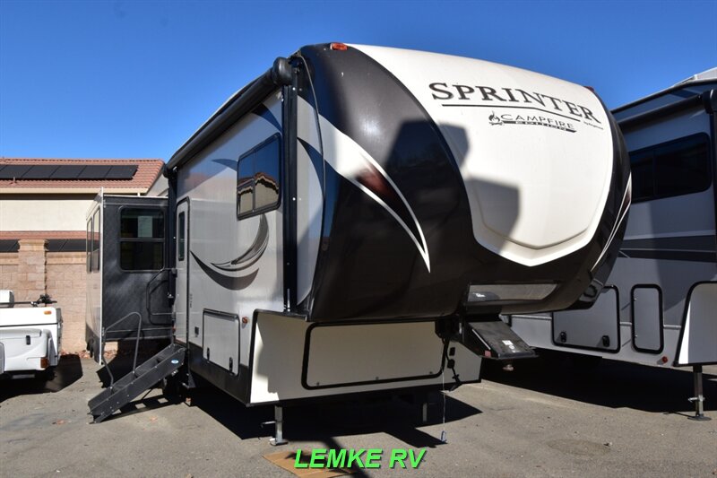 2019 Keystone Sprinter Campfire 29FWRL   - Photo 1 - Rocklin, CA 95677