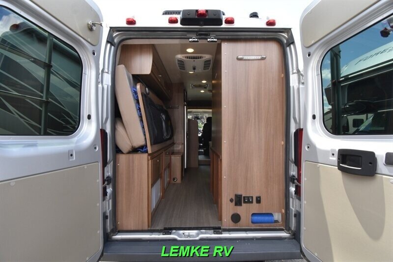 2016 Winnebago Travato 59G   - Photo 9 - Rocklin, CA 95677