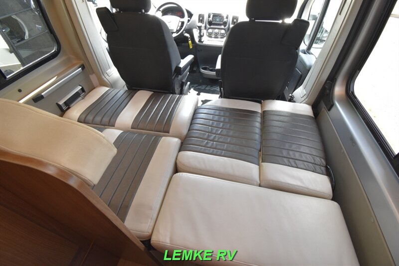 2016 Winnebago Travato 59G   - Photo 19 - Rocklin, CA 95677