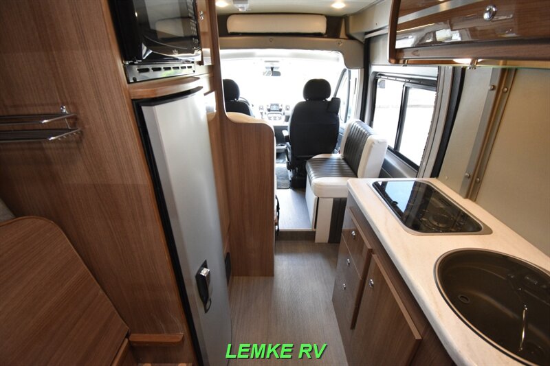 2016 Winnebago Travato 59G   - Photo 5 - Rocklin, CA 95677