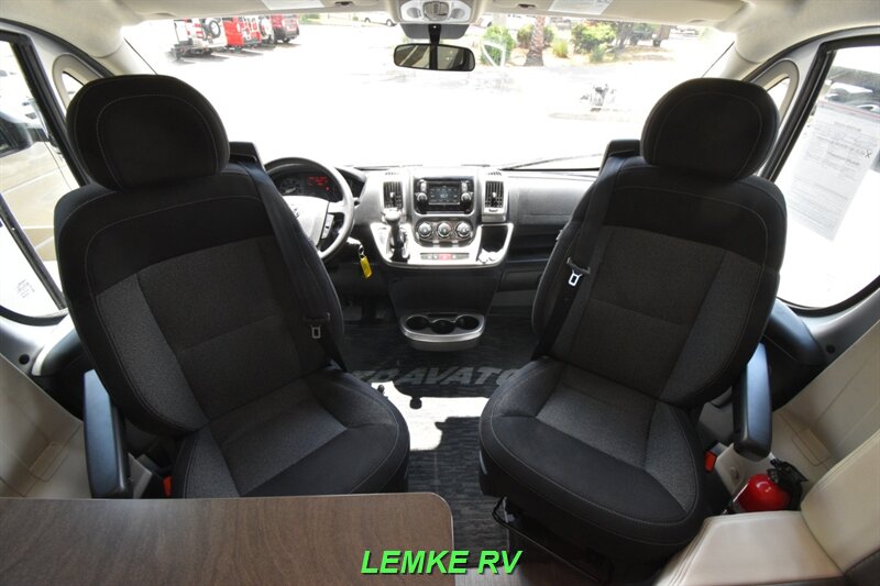 2016 Winnebago Travato 59G   - Photo 27 - Rocklin, CA 95677