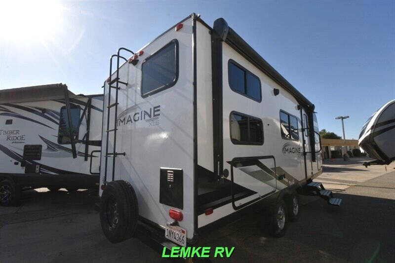 2022 Grand Design Imagine XLS 21BHE   - Photo 9 - Rocklin, CA 95677
