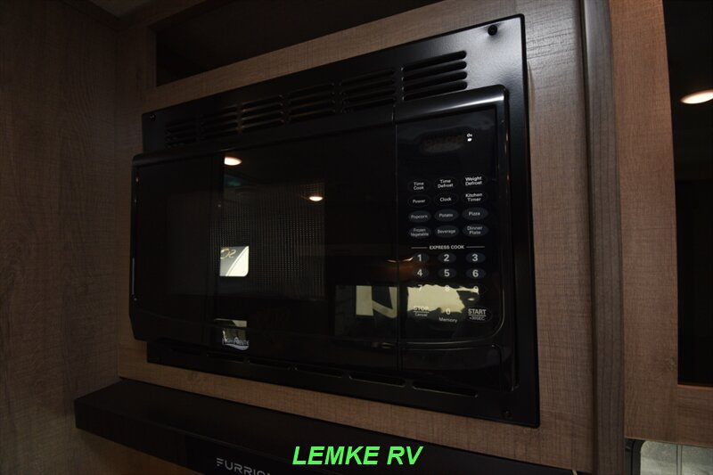 2022 Grand Design Imagine XLS 21BHE   - Photo 27 - Rocklin, CA 95677