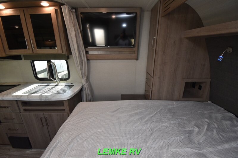 2022 Grand Design Imagine XLS 21BHE   - Photo 19 - Rocklin, CA 95677