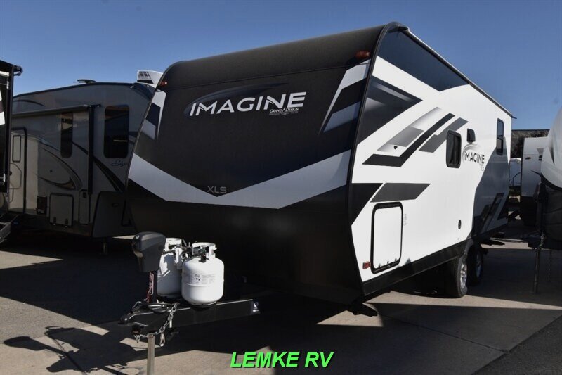 2022 Grand Design Imagine XLS 21BHE   - Photo 6 - Rocklin, CA 95677