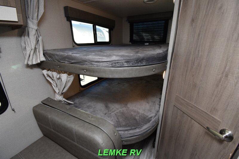2022 Grand Design Imagine XLS 21BHE   - Photo 15 - Rocklin, CA 95677