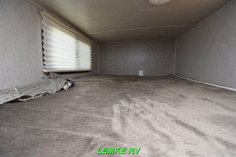 2019 Heartland Wilderness 2725BH   - Photo 20 - Rocklin, CA 95677